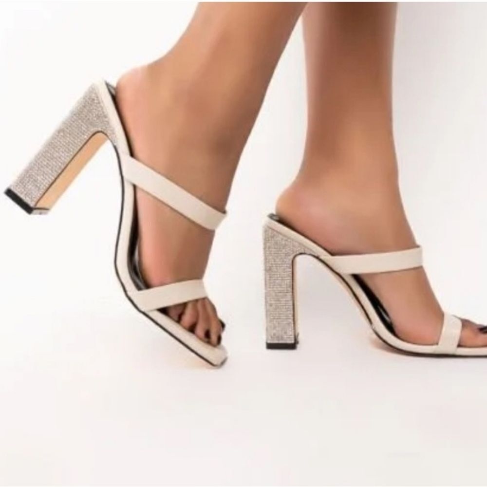 Azalea Wang Dallas Rhinestone Heel, In Bone, NIB
